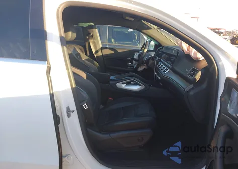 2021 Mercedes-Benz Amg Gle 53 Coupe 4Matic z USA, uszkodzony, nr VIN 4JGFD6BB3MA351898